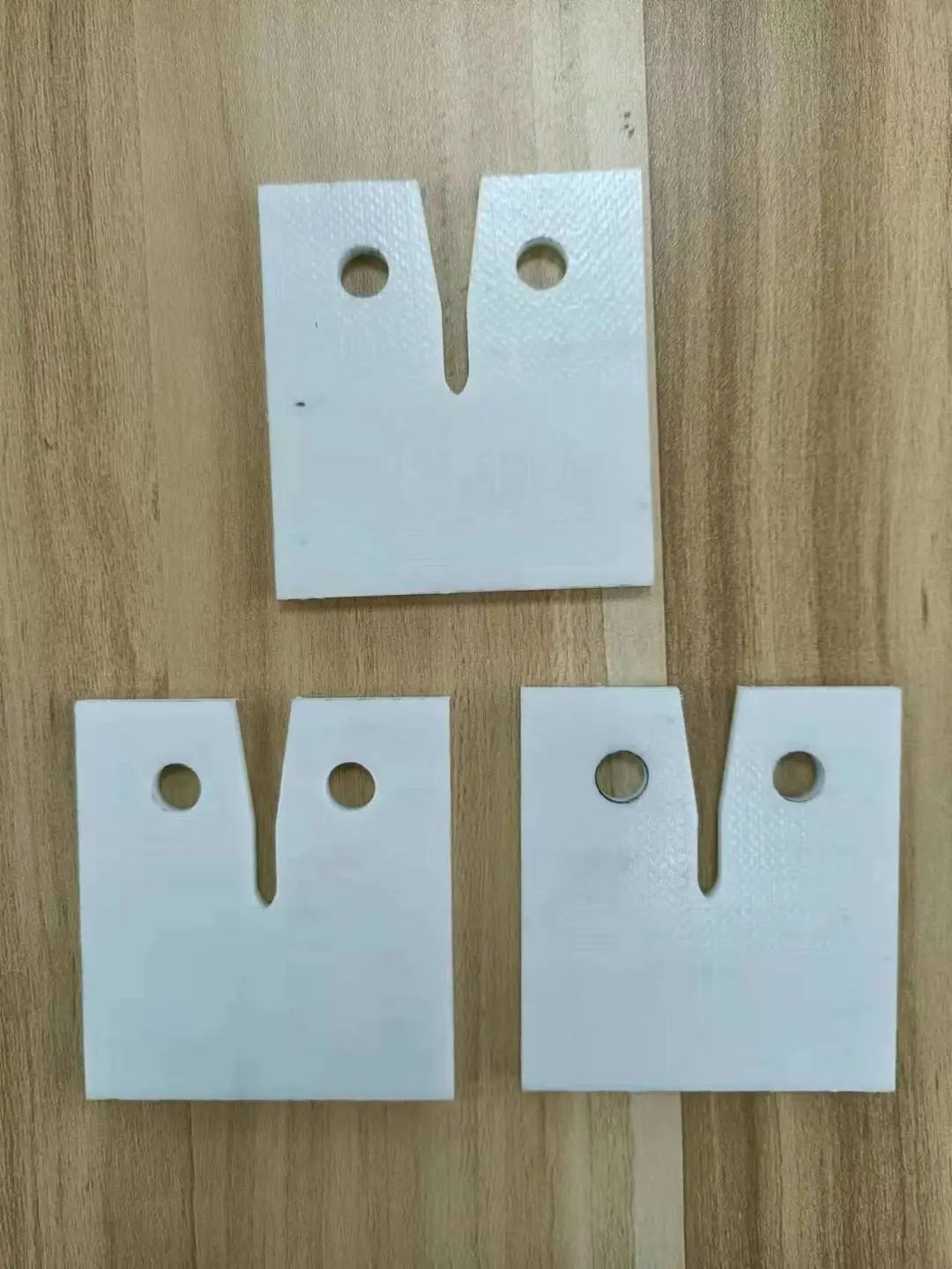 640 (3)